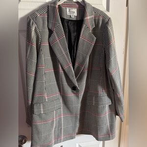 New Black, white and red houndstooth blazer